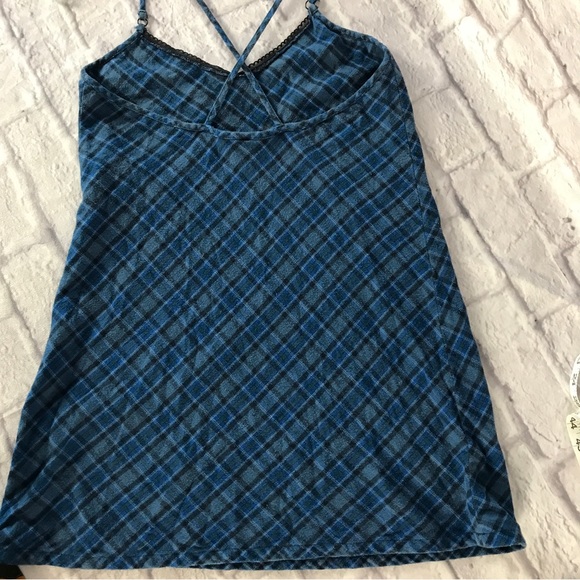 Vintage J Crew Tartan Flannel Chemise 100% cotton Sz Small - Picture 3 of 5